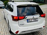 Mitsubishi Outlander 2.4i+HYBRID 4x4 SERVISKA TAŽNÉ - náhled 15