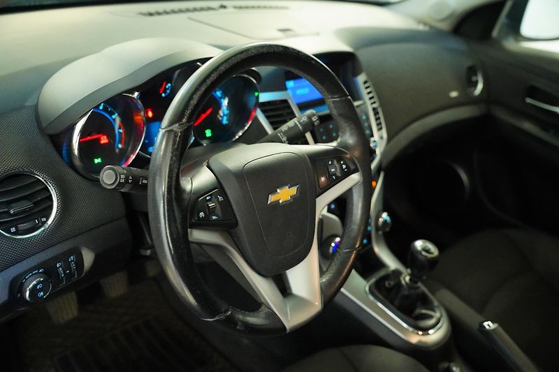 Chevrolet Cruze - fotka 14 z 22
