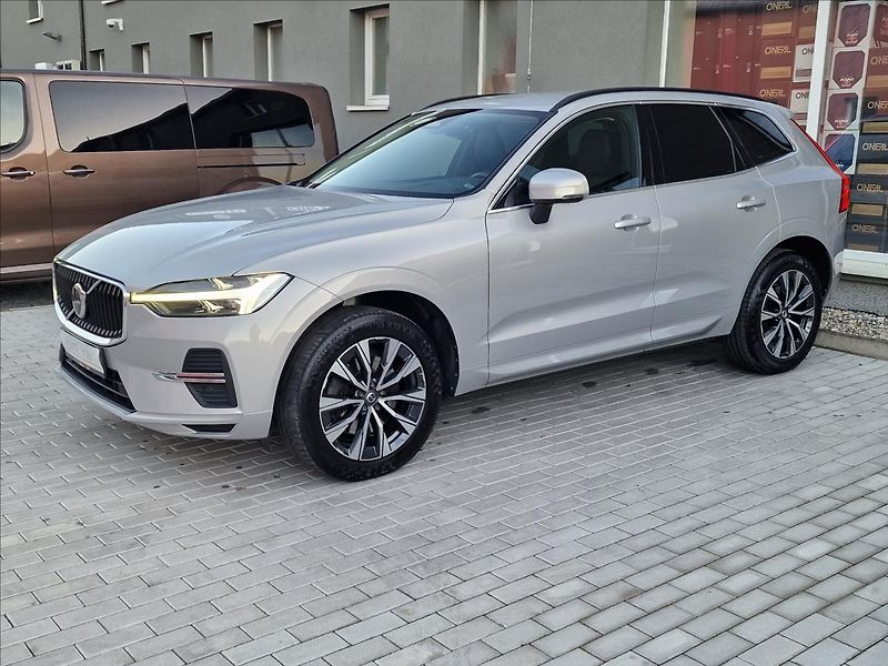 Volvo XC60 B5 AWD Momentum Pro,ČR,1.Maj. - fotka 6 z 50