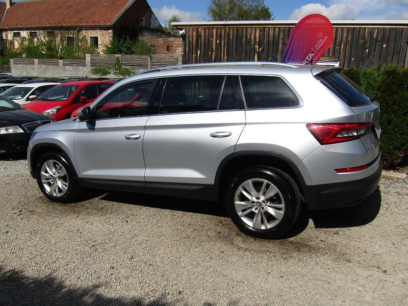 Škoda Kodiaq (2019) 2.0 TDI 140kW DSG 4x4 DPH - fotka 4 z 44