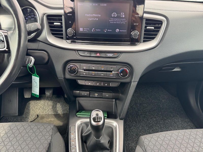 Kia Ceed (2023) SPIN 1.5T-GDI 118kW CZ DPH - fotka 10 z 11