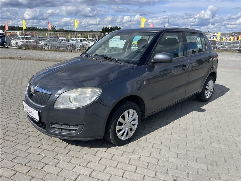 Škoda Fabia 1,4 i 16V Klima ESP serviska - fotka 1 z 32