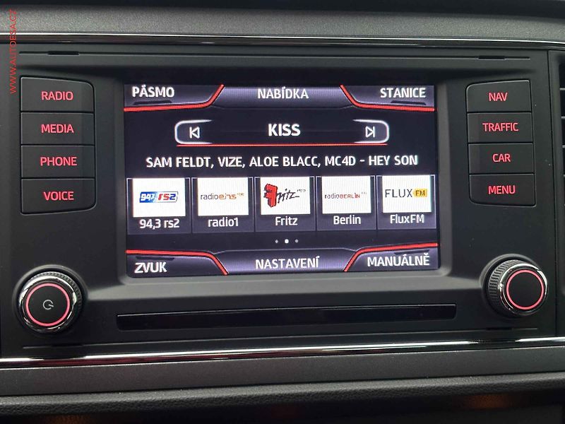 Seat Leon (2013) 1.4 TSi, FR, LED, navi - fotka 15 z 18