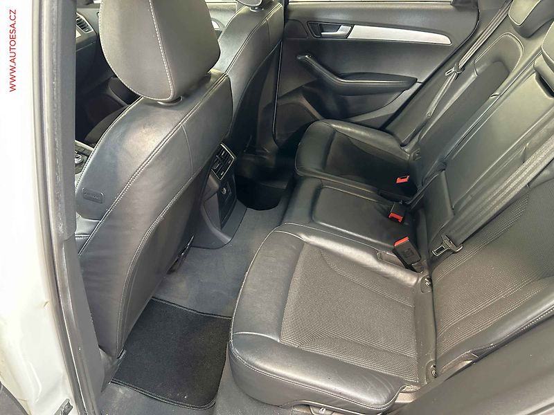 Audi Q5 (2010) 3.0 TDi Quattro, S-line, AT - fotka 10 z 17