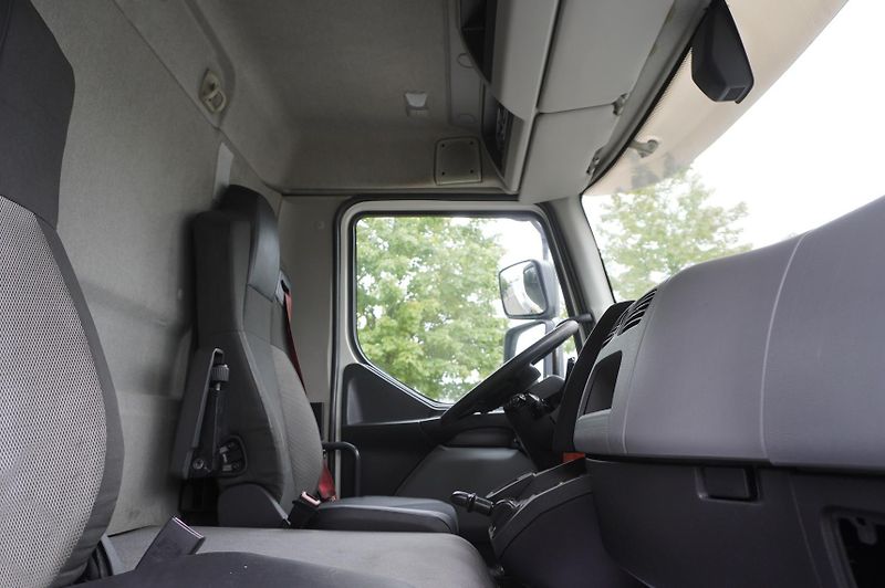 Renault Trucks D (2016) 16 E6 4x2/ NEW Tow truck body - fotka 24 z 24