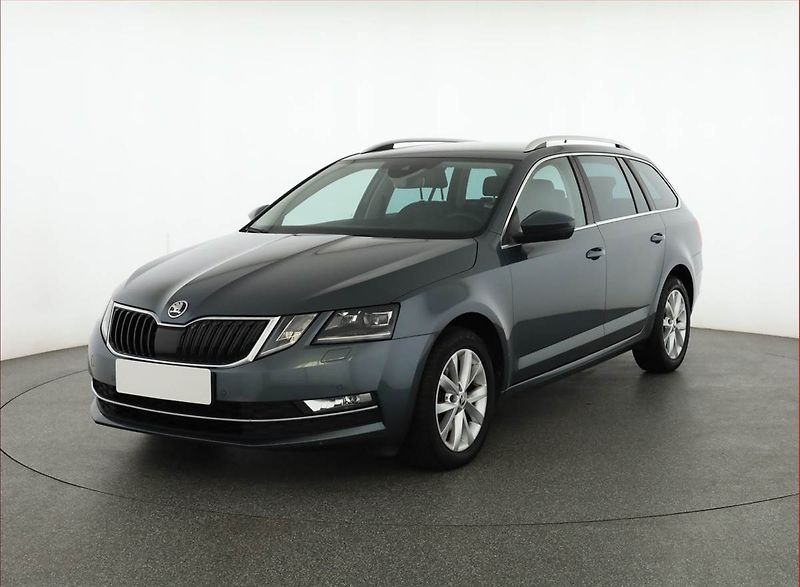 Škoda Octavia (2019) Style 2.0 TDI, Automat - fotka 2 z 19