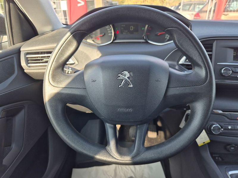 Peugeot 308 1.6HDi 73kw, tažné, ČR, 2.maji - fotka 12 z 19