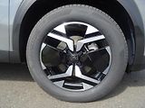 Peugeot 2008 (2026) ALLURE Hybrid 145k e-DCS6 - náhled 9