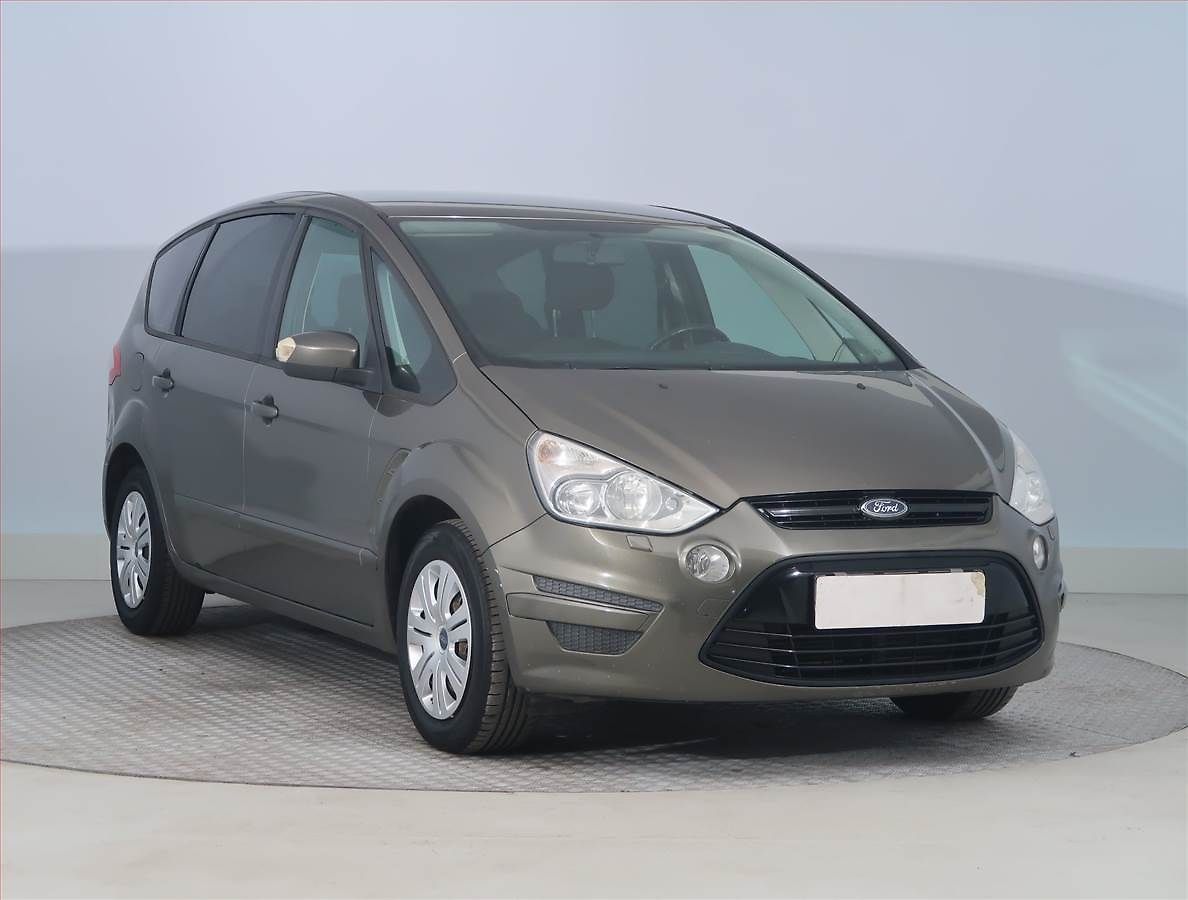 Ford S-MAX 2.0 TDCi, po STK, Tažné