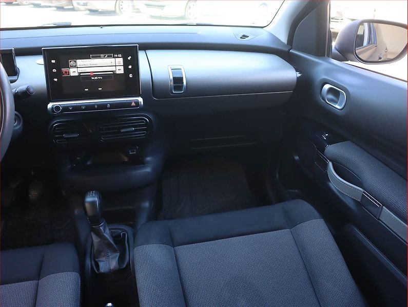Citroën C4 Cactus (2018) 1.2 PureTech, Serv.kniha - fotka 8 z 18