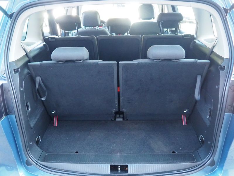 Opel Zafira (2013) 1.6 CDTi, 7 míst - fotka 14 z 39