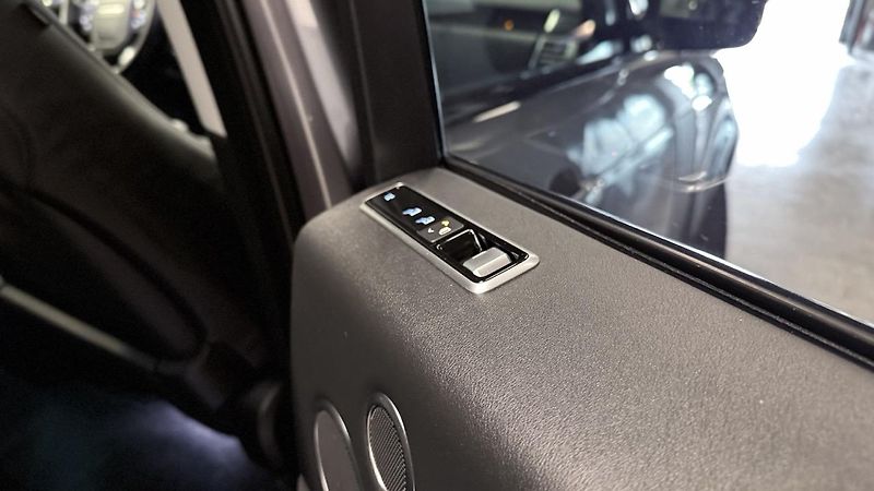 Land Rover Range Rover (2022) D350,VOGUE,ZÁRUKA - fotka 26 z 42