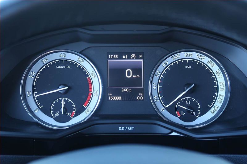 Škoda Superb (2016) Laurin&Klement 2.0 TSI - fotka 11 z 30