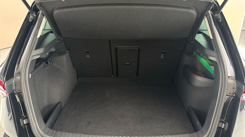 Škoda Karoq 2.0 TDI DSG Style - fotka 17 z 28