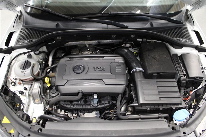 Škoda Octavia 2,0 TSI 162KW MAN VRS MODE - fotka 6 z 36