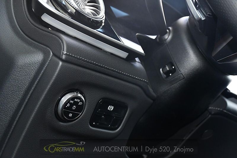 Mercedes-Benz EQE 500 4M PANOR HYPERSCREEN - fotka 26 z 62