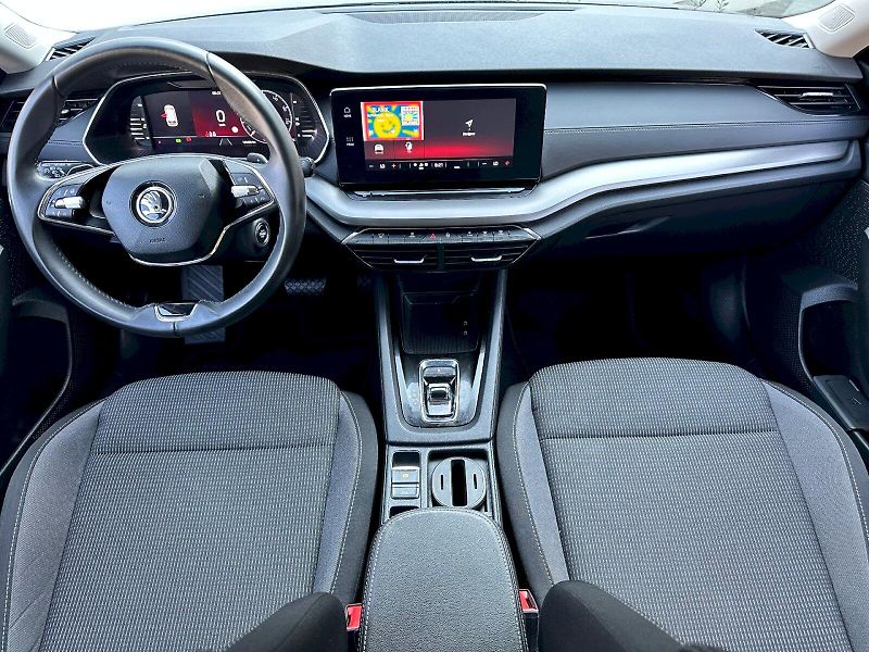Škoda Octavia (2024) 1.0 TSI e-TEC 81kW DSG Ambitio - fotka 5 z 23