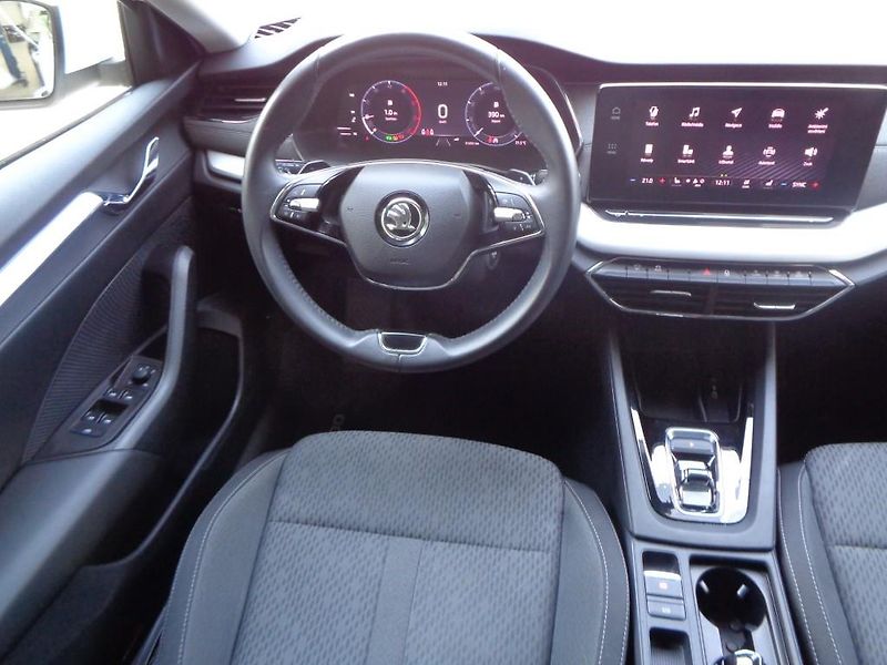 Škoda Octavia Combi IV 2.0 TDI DSG STYLE  11 - fotka 5 z 29