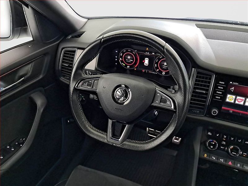 Škoda Kodiaq (2018) Sportline 2.0 TDI 4x4 - fotka 18 z 24
