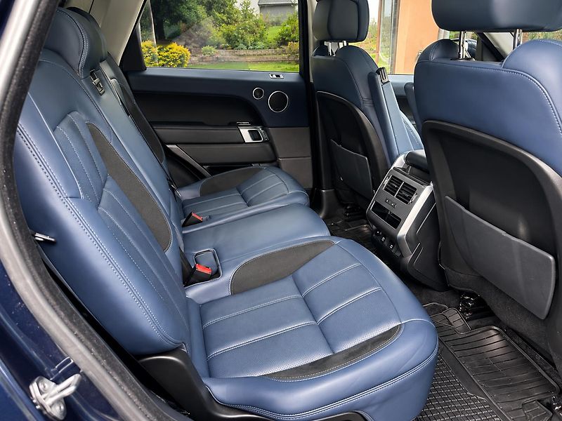 Land Rover Range Rover Sport (2021) RANGE ROVER SPORT 3.0 D300 HSE - fotka 7 z 10