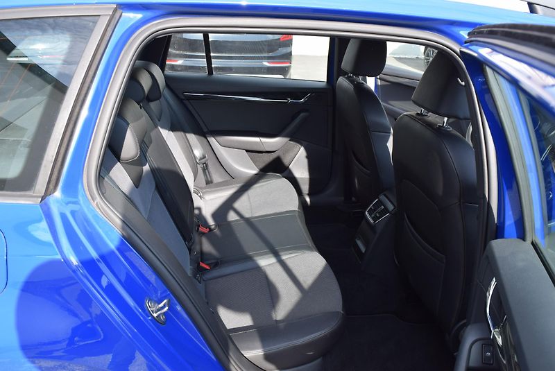 Škoda Octavia (2020) 2.0TDI 110kw DSG STYLE PAN TAŽ - fotka 37 z 44