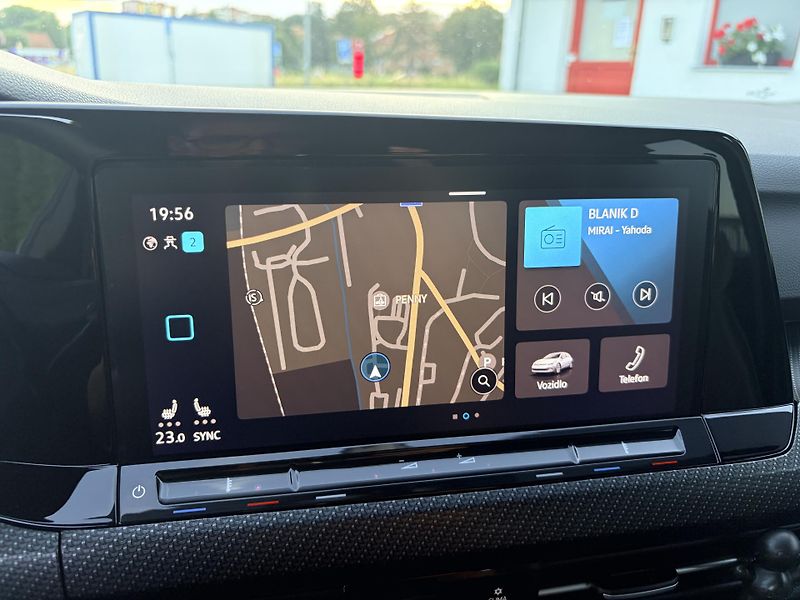 Volkswagen Golf 1.5TSI DSG R-LINE MATRIX PPF - fotka 28 z 58