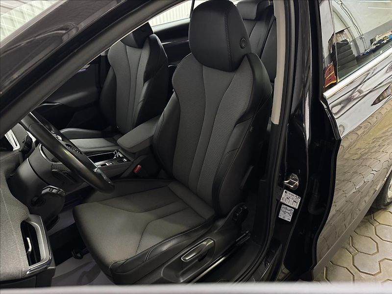 Škoda Enyaq IV80 150kW TAŽNÉ SOH 88% - fotka 32 z 43