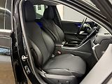 Mercedes-Benz Třídy C (2021) C 220d Avantgarde - náhled 38