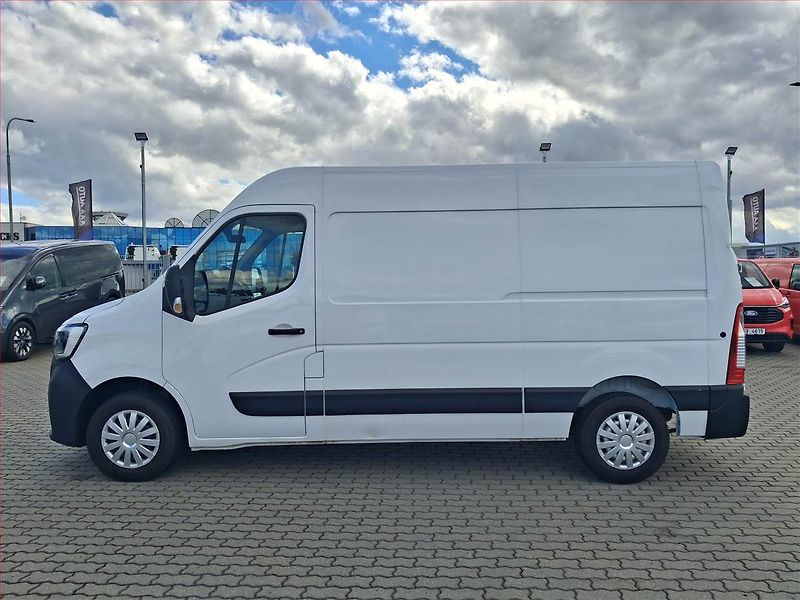 Renault Master (2021) 2.3 dCi 135, L2H2, 1.0t, 1Maj - fotka 3 z 18