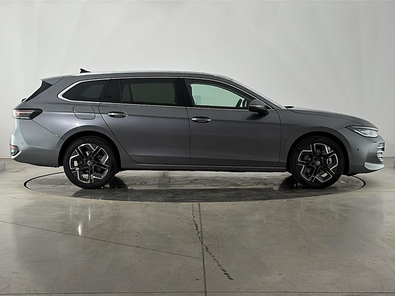 Volkswagen Passat (2025) Kombi - fotka 5 z 5