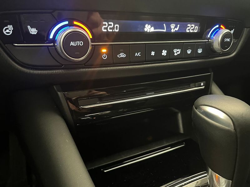 Mazda 6 SKYACTIV-G 194 Sports-Line - fotka 26 z 45