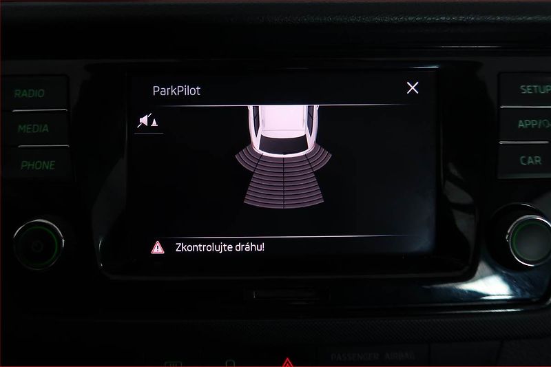 Škoda Fabia (2019) Ambition Plus 1.0 TSI - fotka 17 z 17