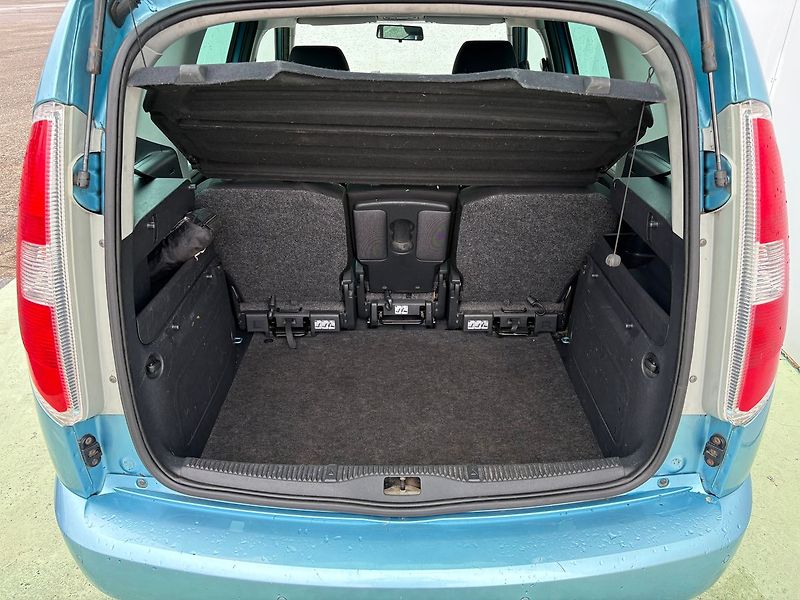 Škoda Roomster 1.4, 63kW, Klima, Výhřevy - fotka 14 z 15