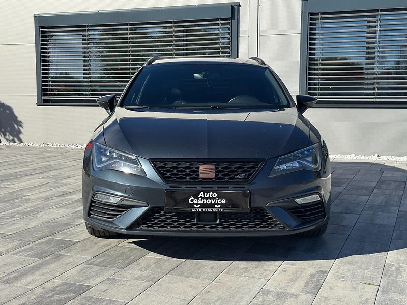 Seat Leon (2020) Cupra 2.0 TSI DSG 213kW - fotka 2 z 41