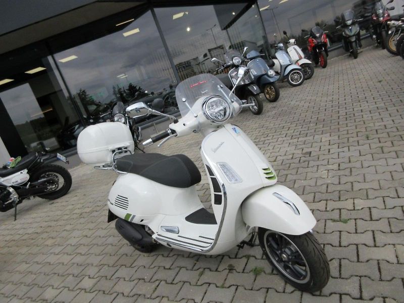 Vespa (2025) GTS 310 SuperTech e5+ - fotka 3 z 10
