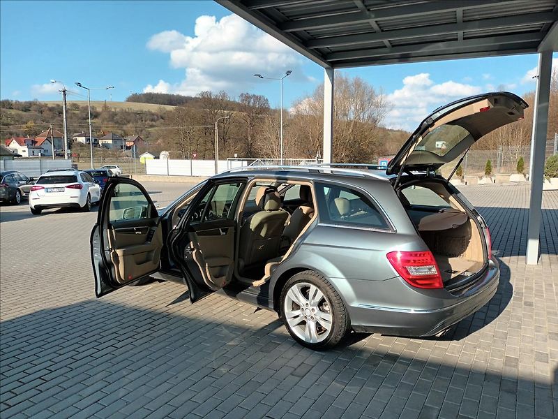 Mercedes-Benz Třídy C 2,1 200CDI,100KW,ELEGANCE, - fotka 10 z 42