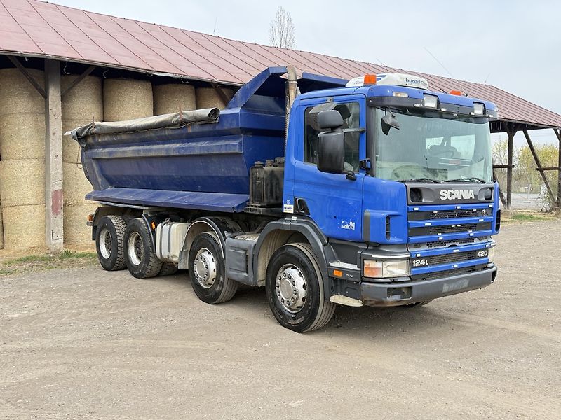 Scania Ostatní (2002) 124L 420 8x4 SKLÁPĚČ - fotka 7 z 20