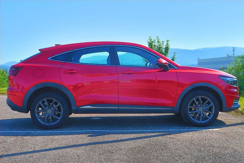 Dongfeng Fengon 5 (2023) 1.5 Turbo - fotka 6 z 20