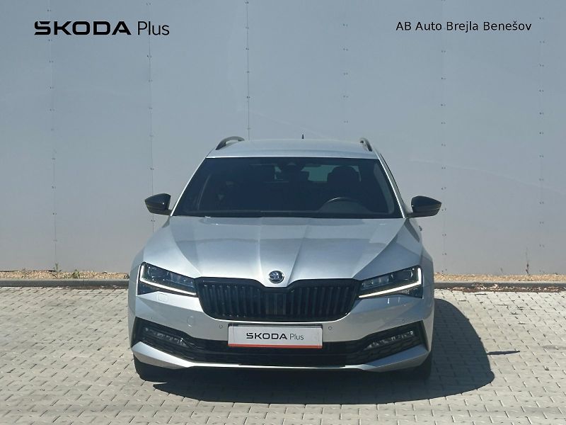 Škoda Superb (2023) COM GRT SPO4X4 TD 140/2.0 A7A - fotka 4 z 33