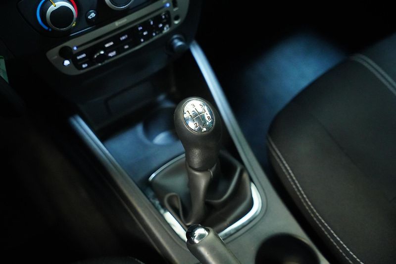 Renault Fluence - fotka 23 z 25