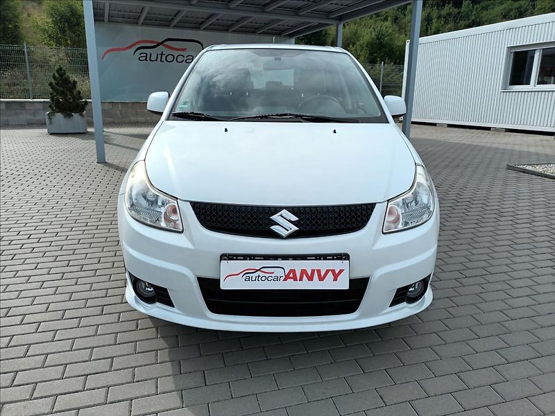 Suzuki SX4 1,6 VVT,79KW,VÝHŘEV,SERVIS, - fotka 2 z 38
