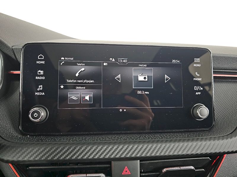 Škoda Scala (2025) 1.0TSI 85kW DSG Monte Carlo - fotka 13 z 32
