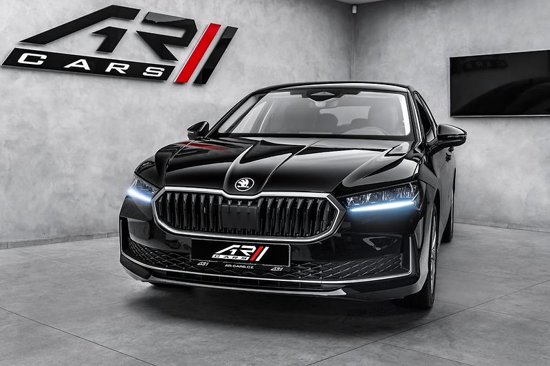 Škoda Superb 2,0 TDI DSG LED Masáž tažné - fotka 3 z 21