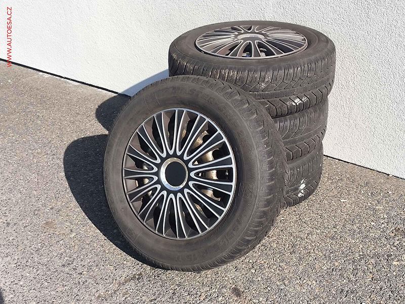 Volkswagen Caddy (2013) 1.2TSi, 1.maj - fotka 16 z 17
