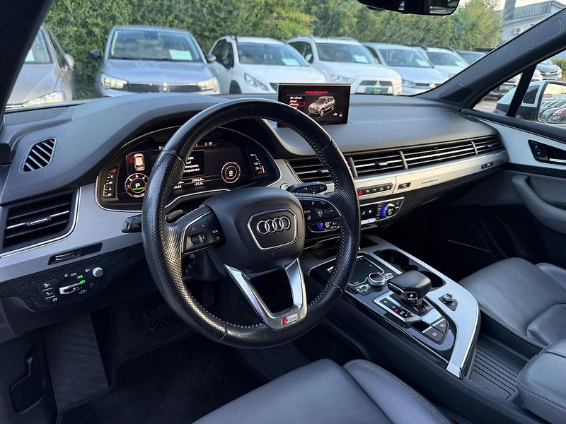 Audi Q7 - fotka 5 z 16