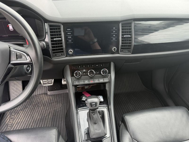 Škoda Kodiaq 2.0 TDI 4x4 7 MIST - fotka 19 z 26