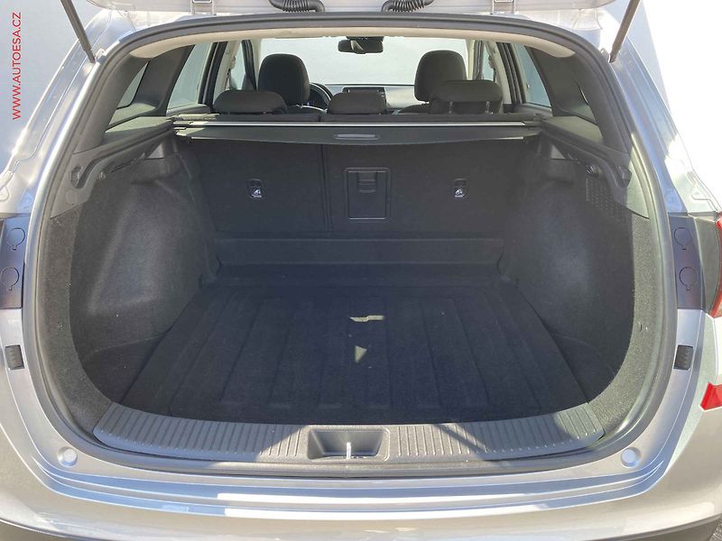 Hyundai i30 (2022) 1.5 i, 1.maj,ČR, Smart - fotka 7 z 17