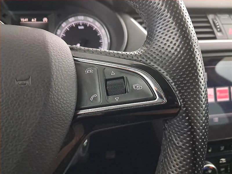 Škoda Octavia (2018) Style 2.0 TDI, Navi, Tempomat - fotka 22 z 23