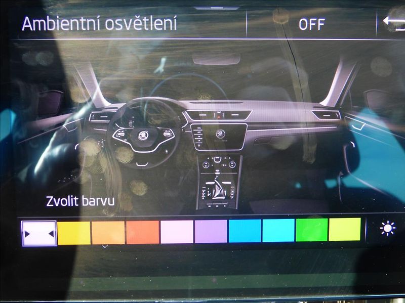 Škoda Superb 2,0 TDI DSG CRYSTAL LIGHT  Sty - fotka 52 z 78