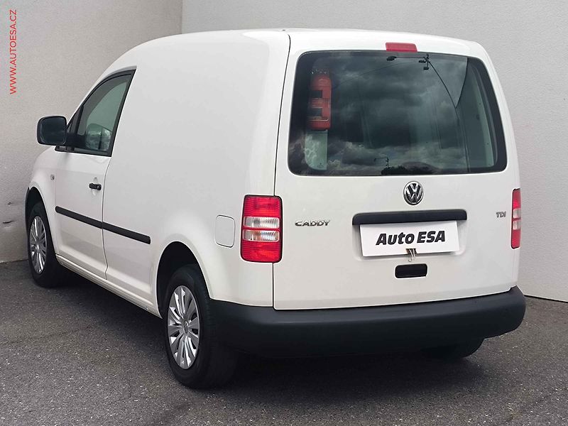 Volkswagen Caddy (2011) 1.6TDi, Vestavba - fotka 6 z 17